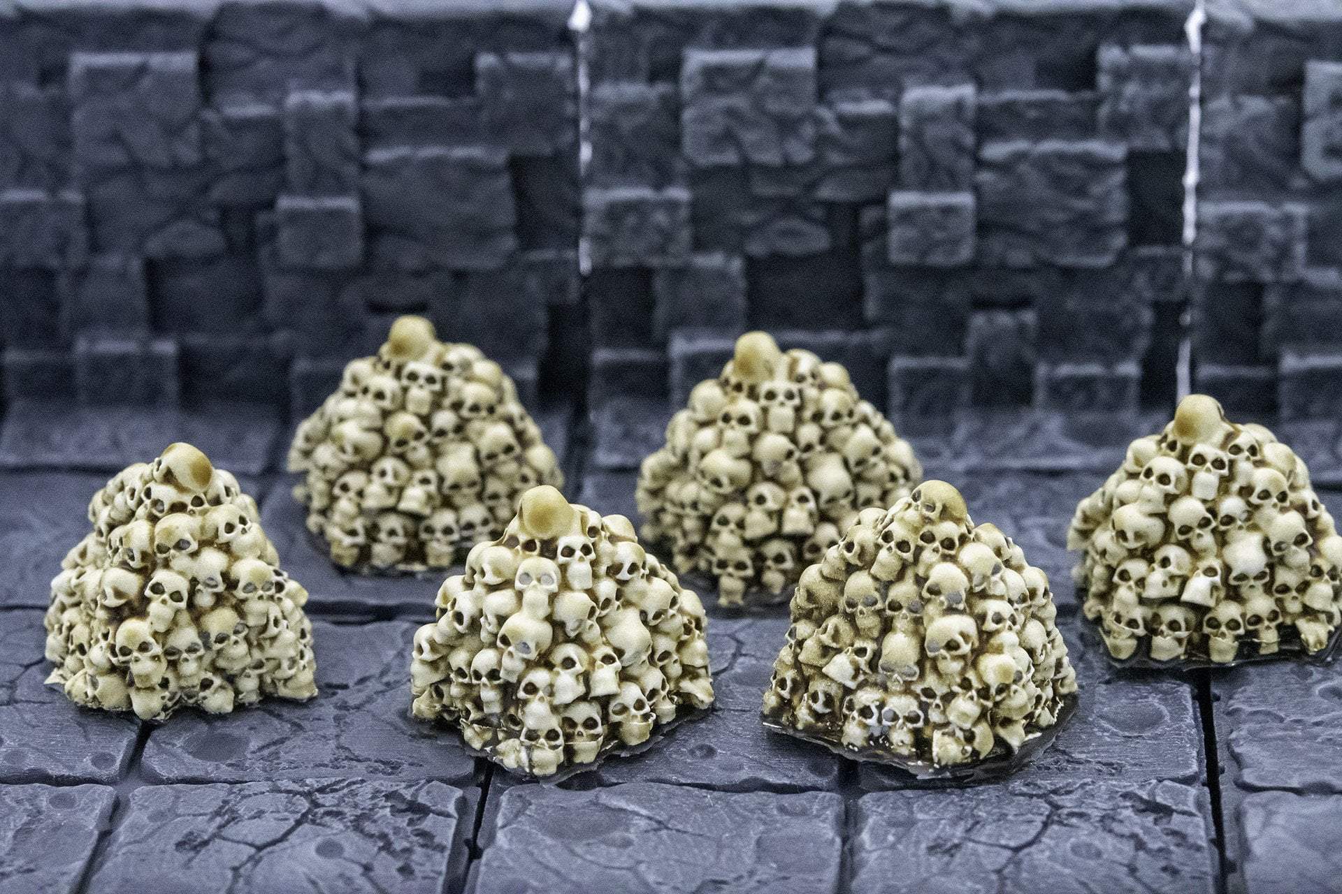 Galladoria Games Skull Mounds