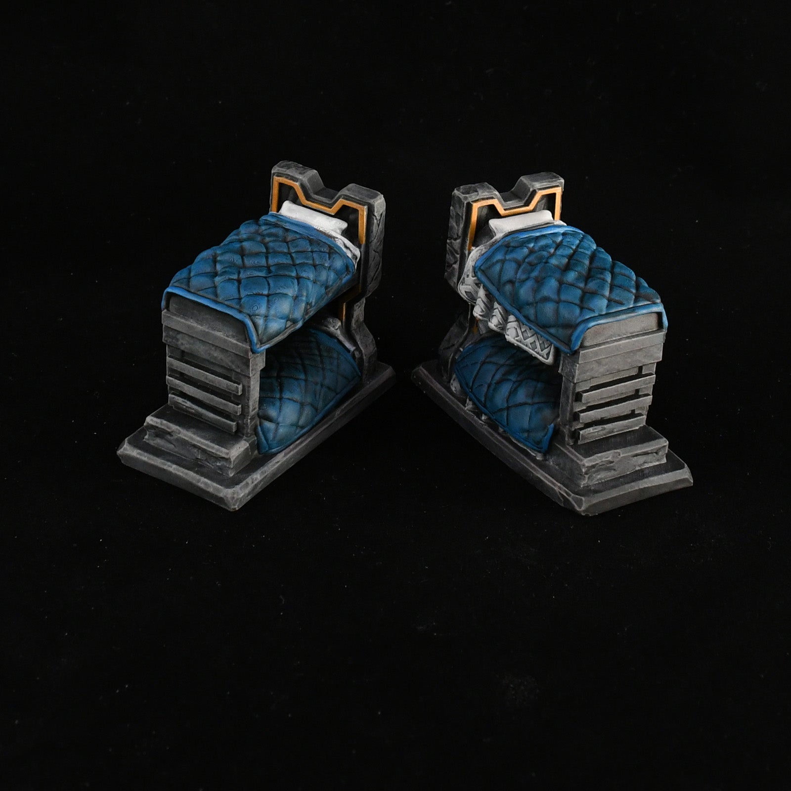 Dwarf Stone Bunk Beds