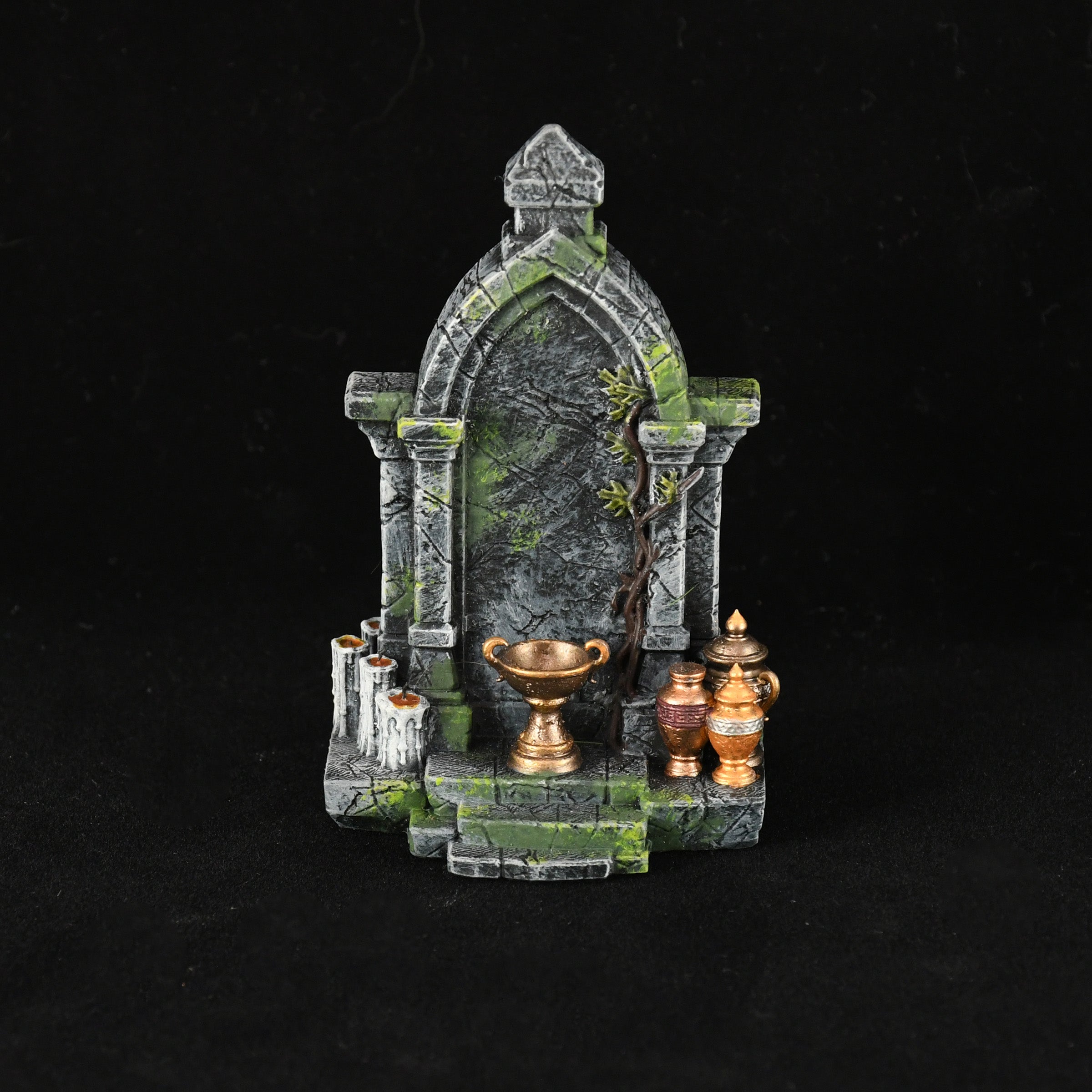 Vraewyn Large Shrine