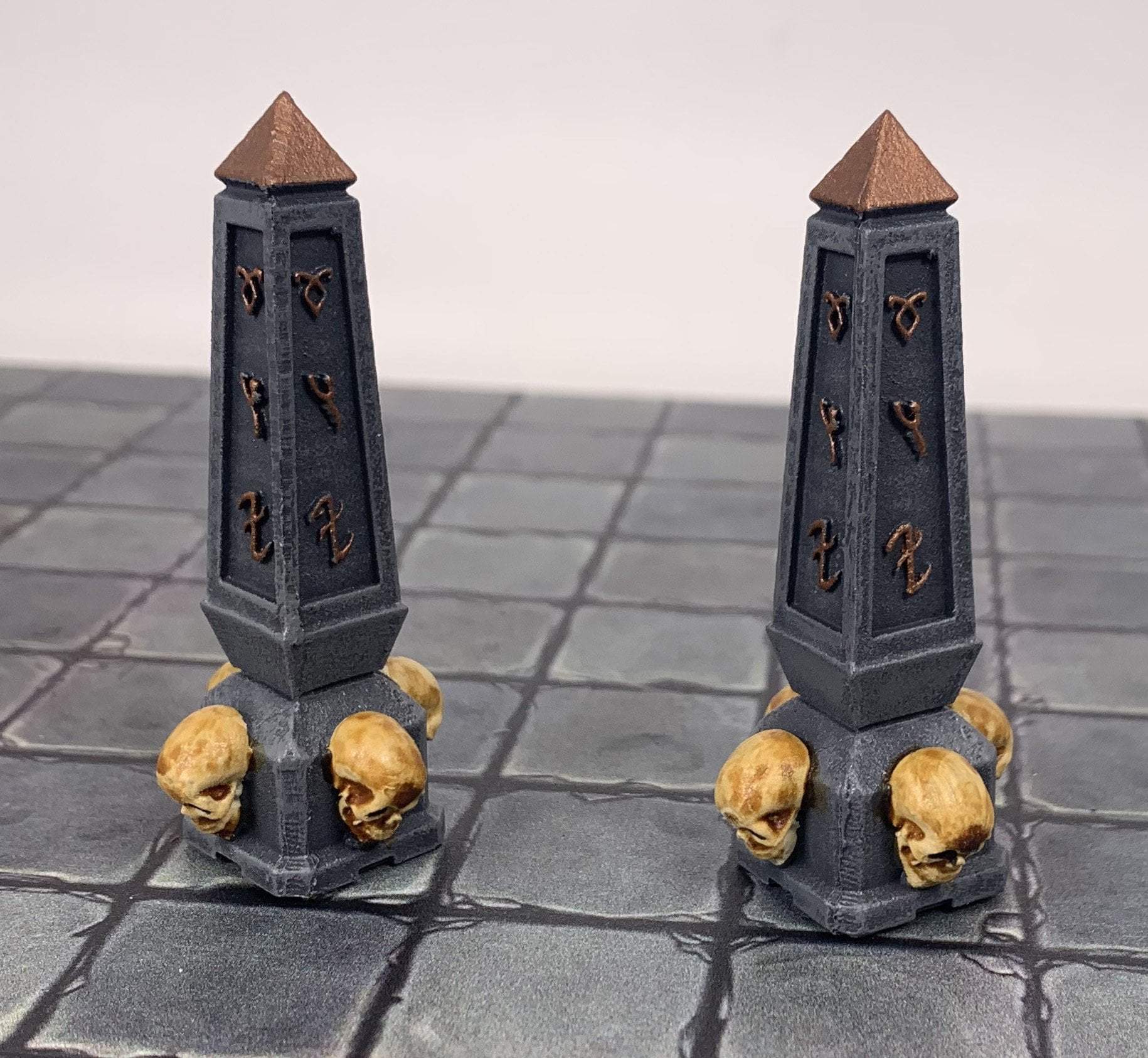 Obelisk Set